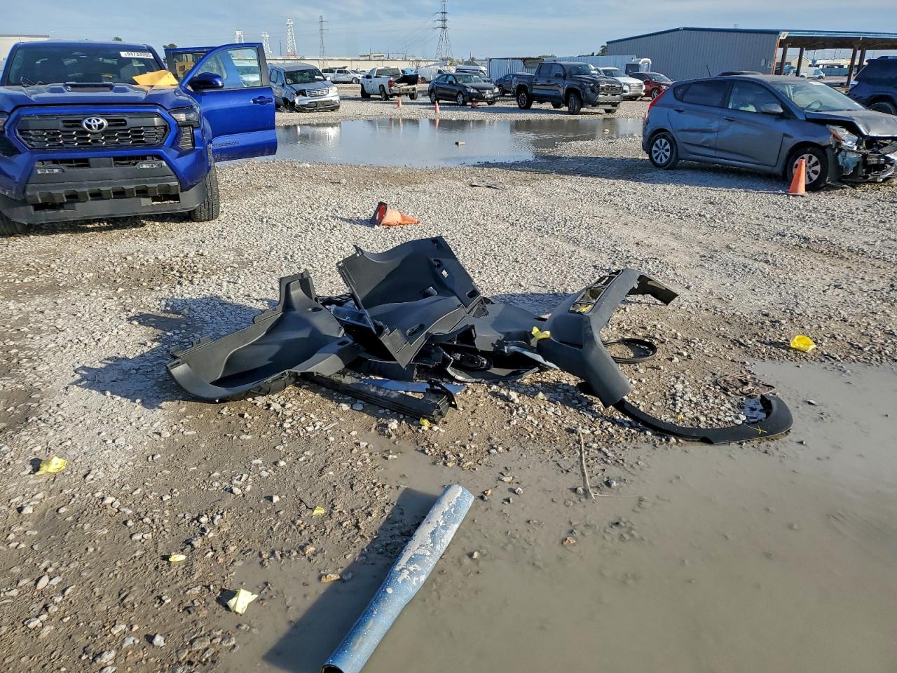 2025 Toyota Corolla Cross Le VIN: 7MUCAAAG9SV130120 Lot: 94732965