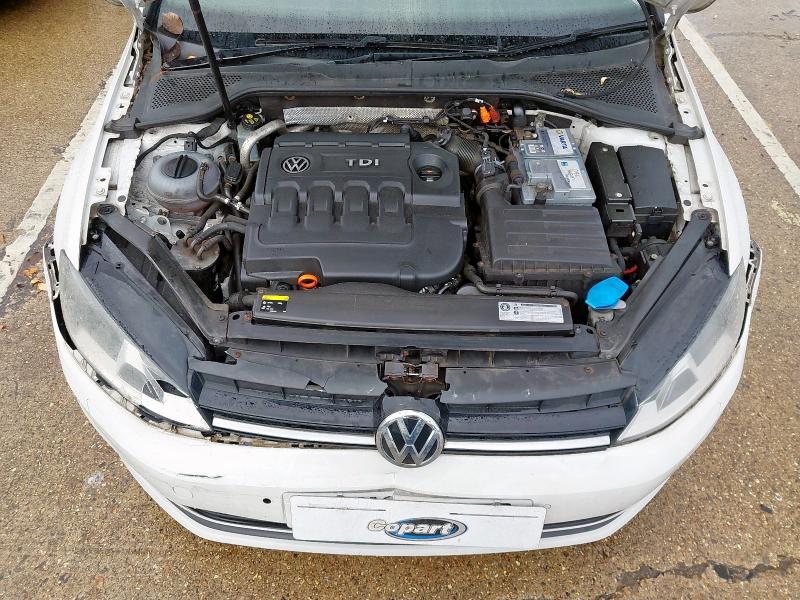 2013 VOLKSWAGEN GOLF 1.6 TDI 105 SE 5DR