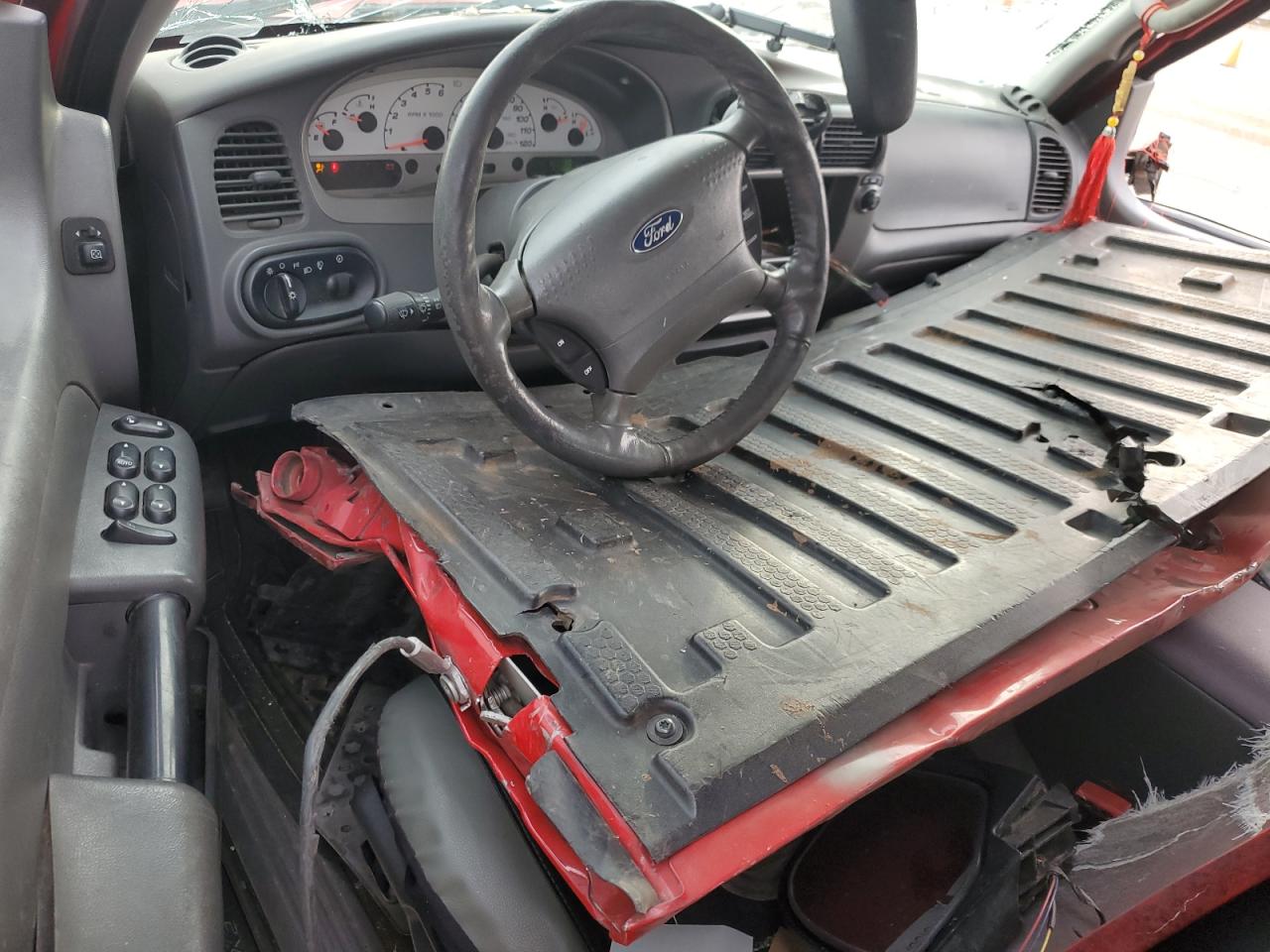 2005 Ford Explorer Sport Trac VIN: 1FMZU67K65UA39483 Lot: 92754235