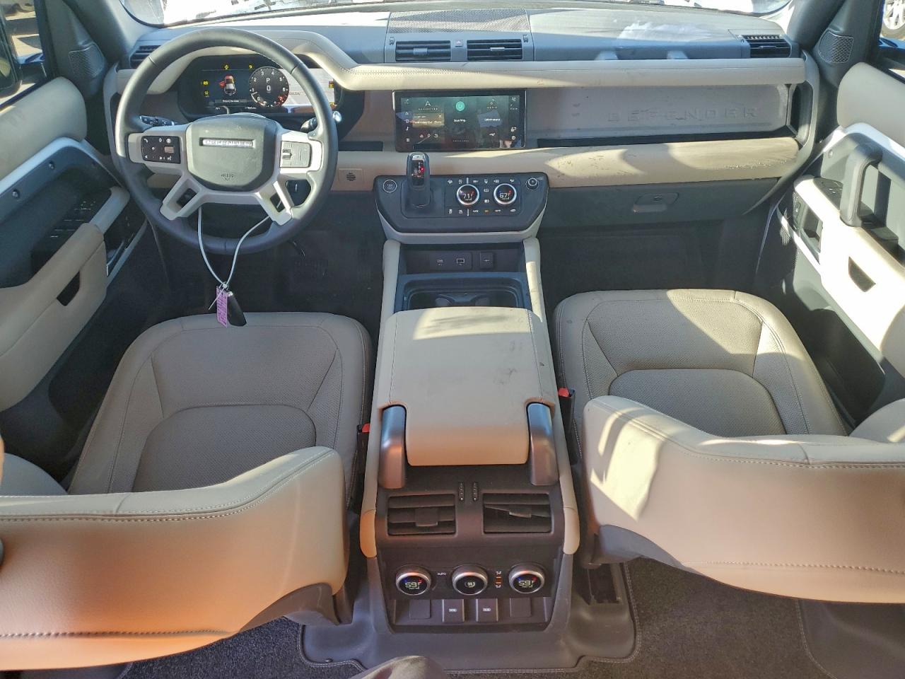 2024 Land Rover Defender 110 S VIN: SALEJ7EX9R2274647 Lot: 92290225