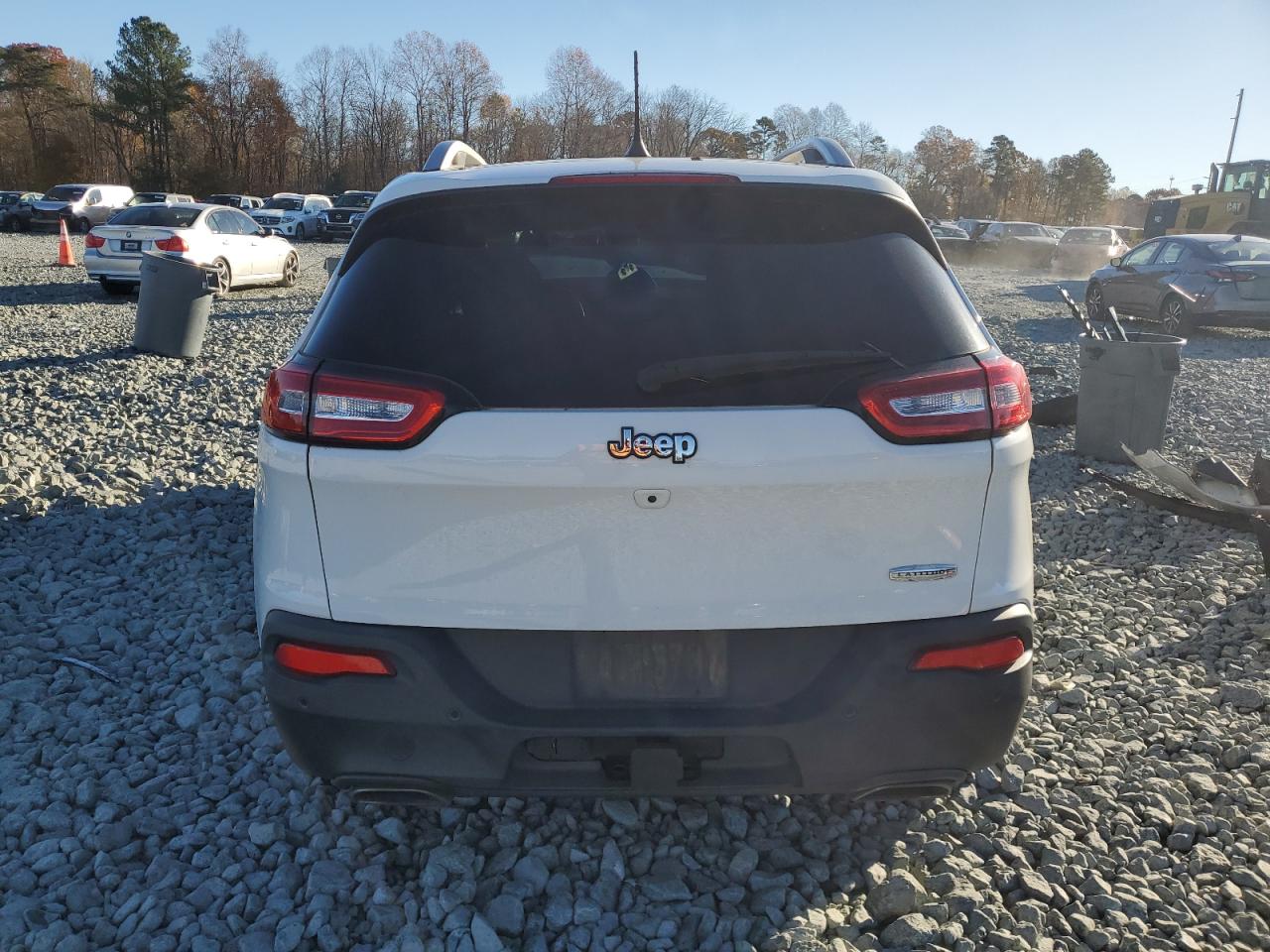 2017 Jeep Cherokee Latitude VIN: 1C4PJLCS6HW640653 Lot: 92017515