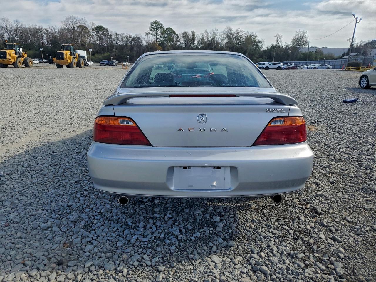 2000 Acura 3.2Tl VIN: 19UUA5672YA005045 Lot: 94179475