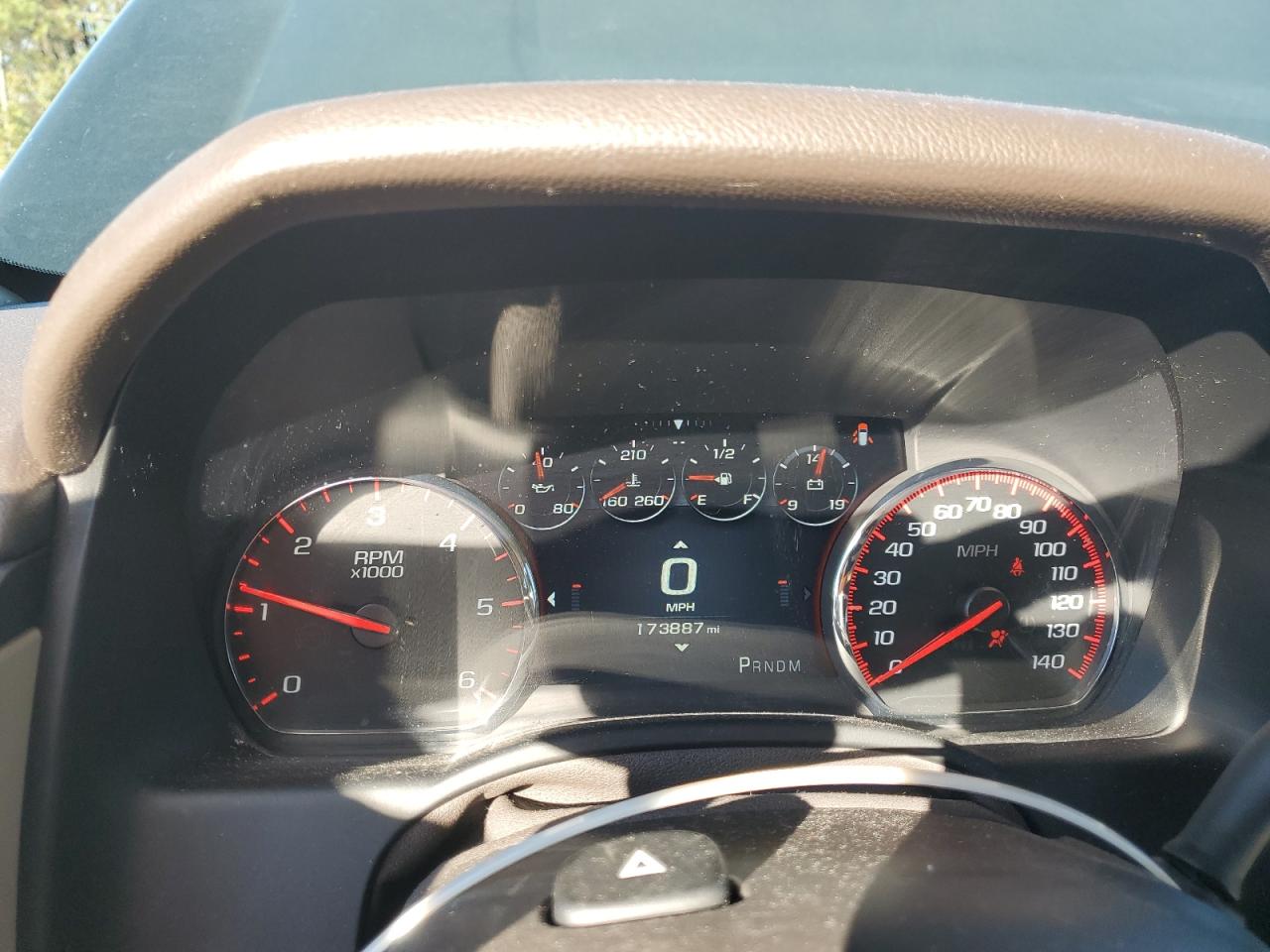 2015 GMC Yukon Xl Denali VIN: 1GKS2JKJ9FR559747 Lot: 92861305