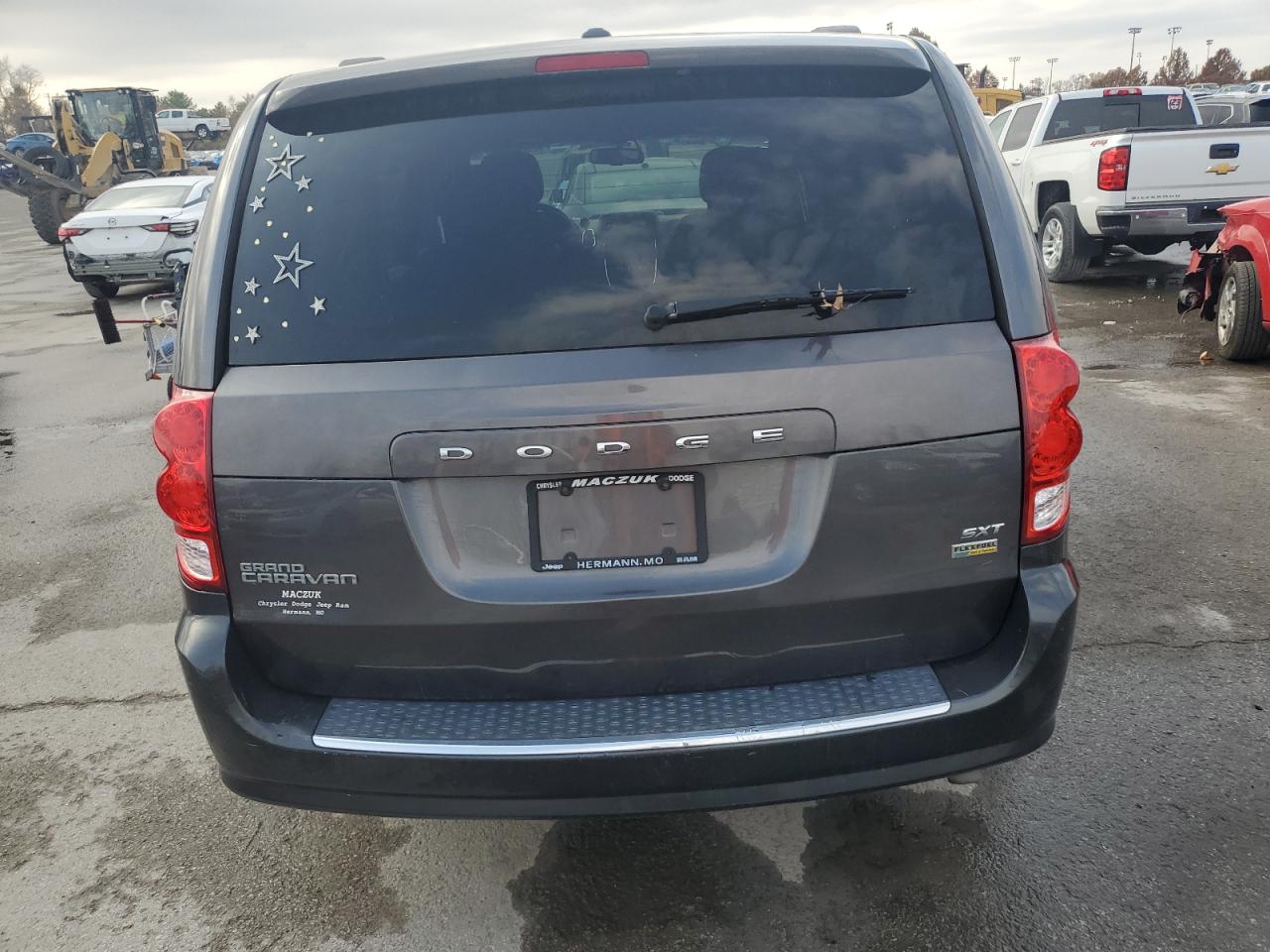 2017 Dodge Grand Caravan Sxt VIN: 2C4RDGCG4HR649234 Lot: 92938725