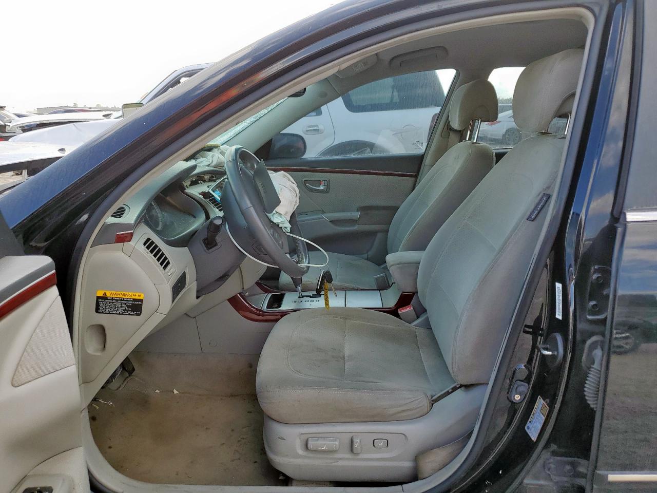 2006 Hyundai Azera Se VIN: KMHFC46FX6A068017 Lot: 93035195