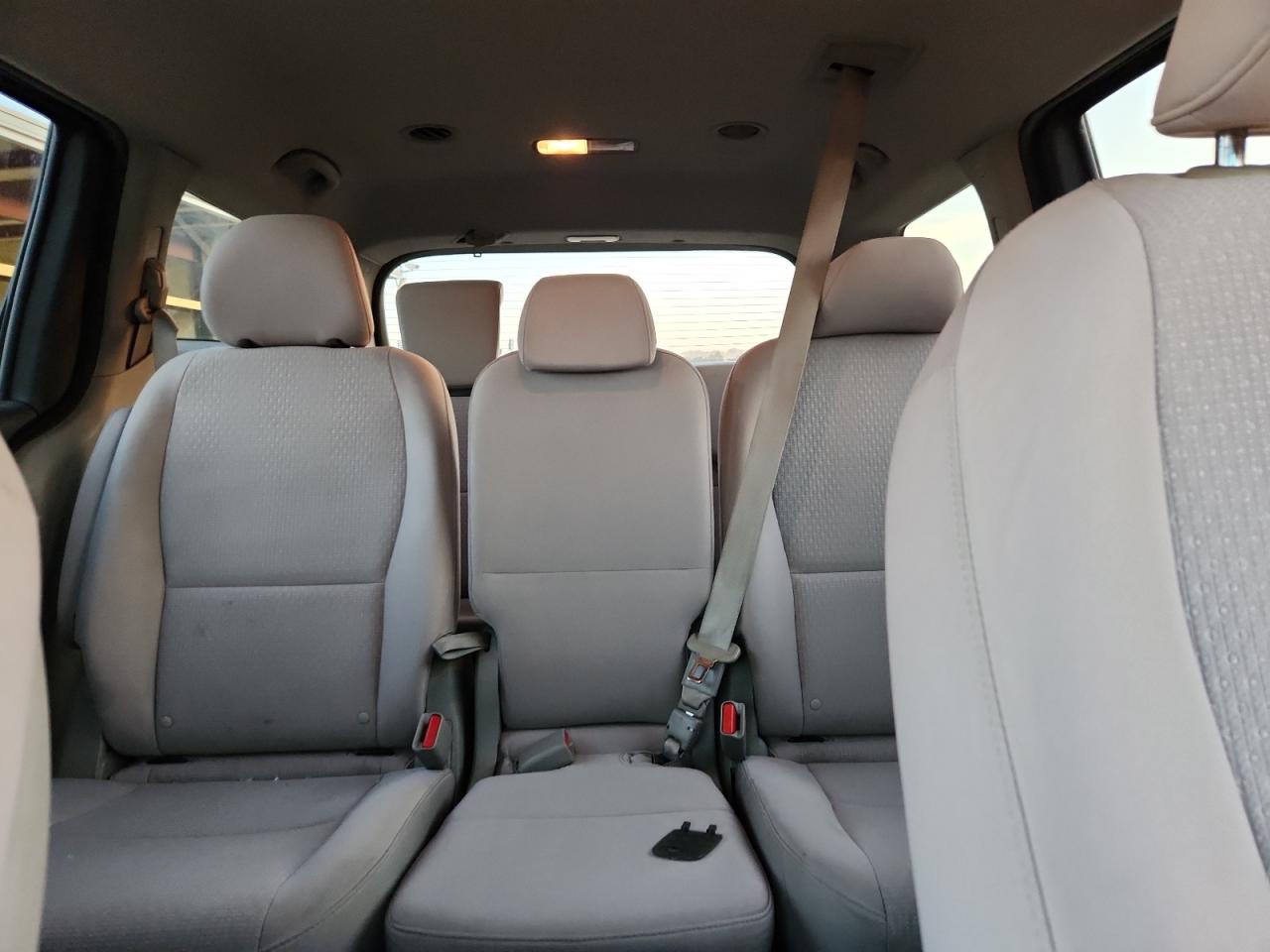 2018 Kia Sedona Lx VIN: KNDMB5C18J6410024 Lot: 91020505