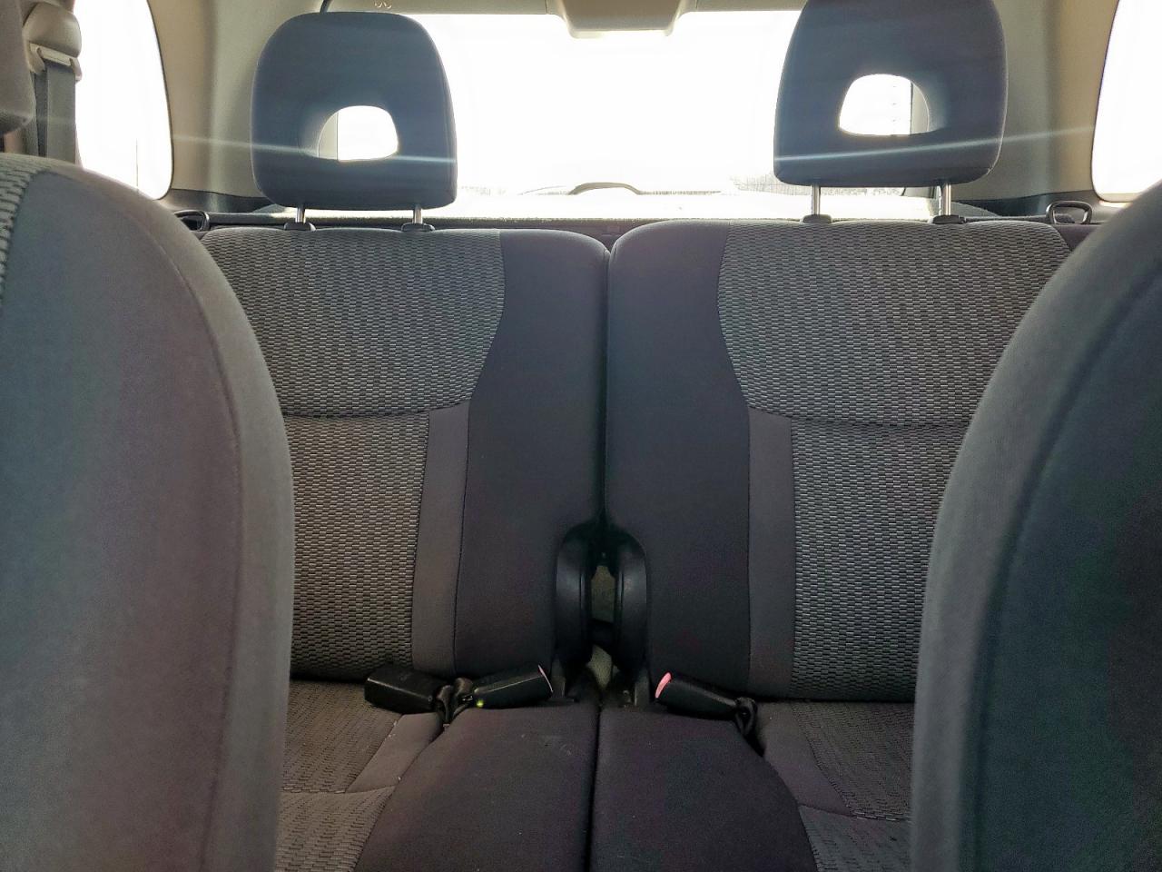 2004 Toyota Rav4 VIN: JTEGD20V440032705 Lot: 92707795