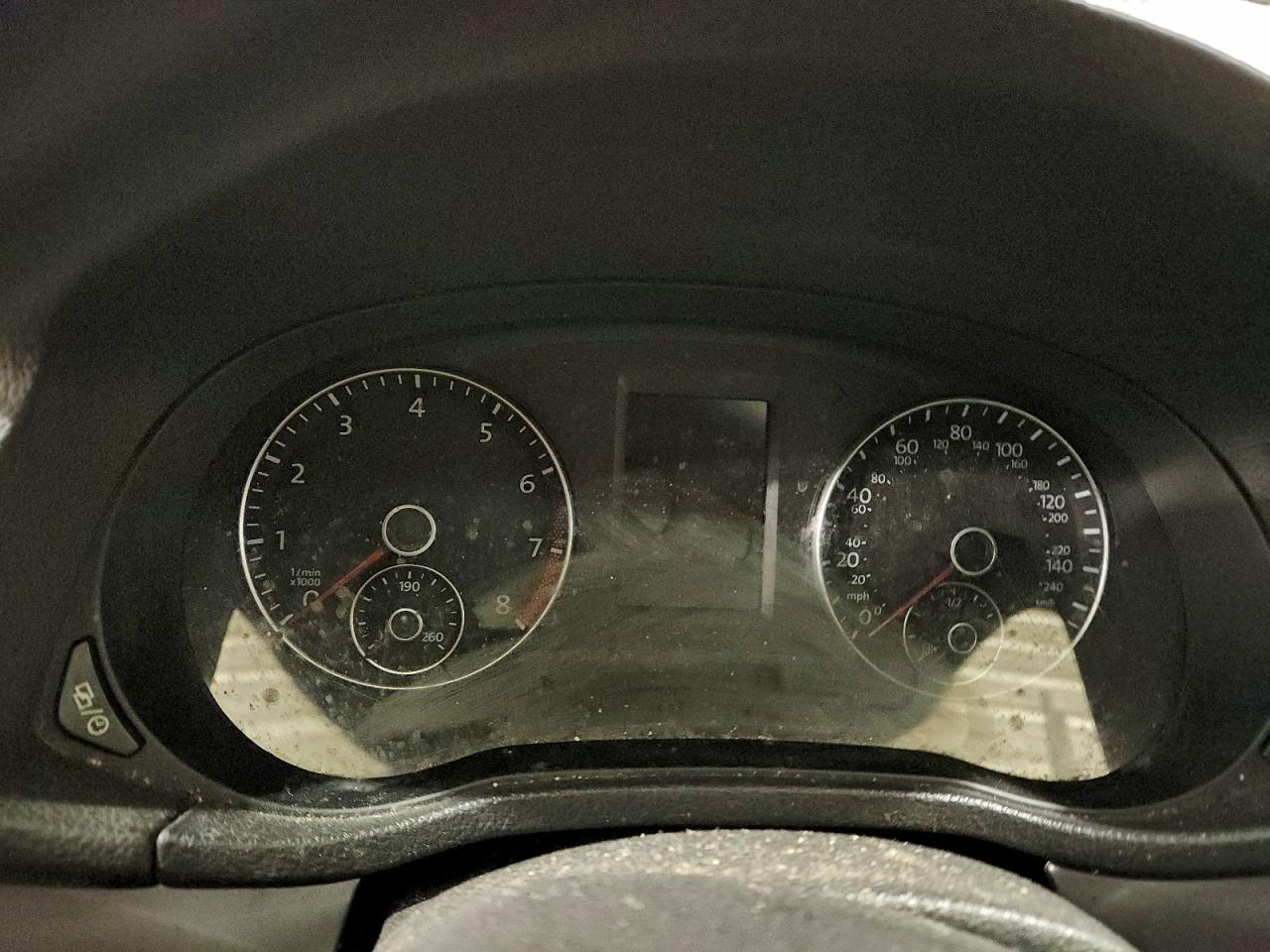 2013 Volkswagen Passat S VIN: 1VWAH7A38DC137929 Lot: 93905245