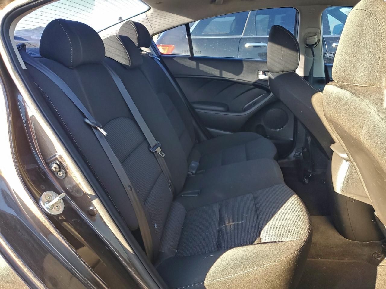 2017 Kia Forte Lx VIN: 3KPFK4A72HE125821 Lot: 93441945