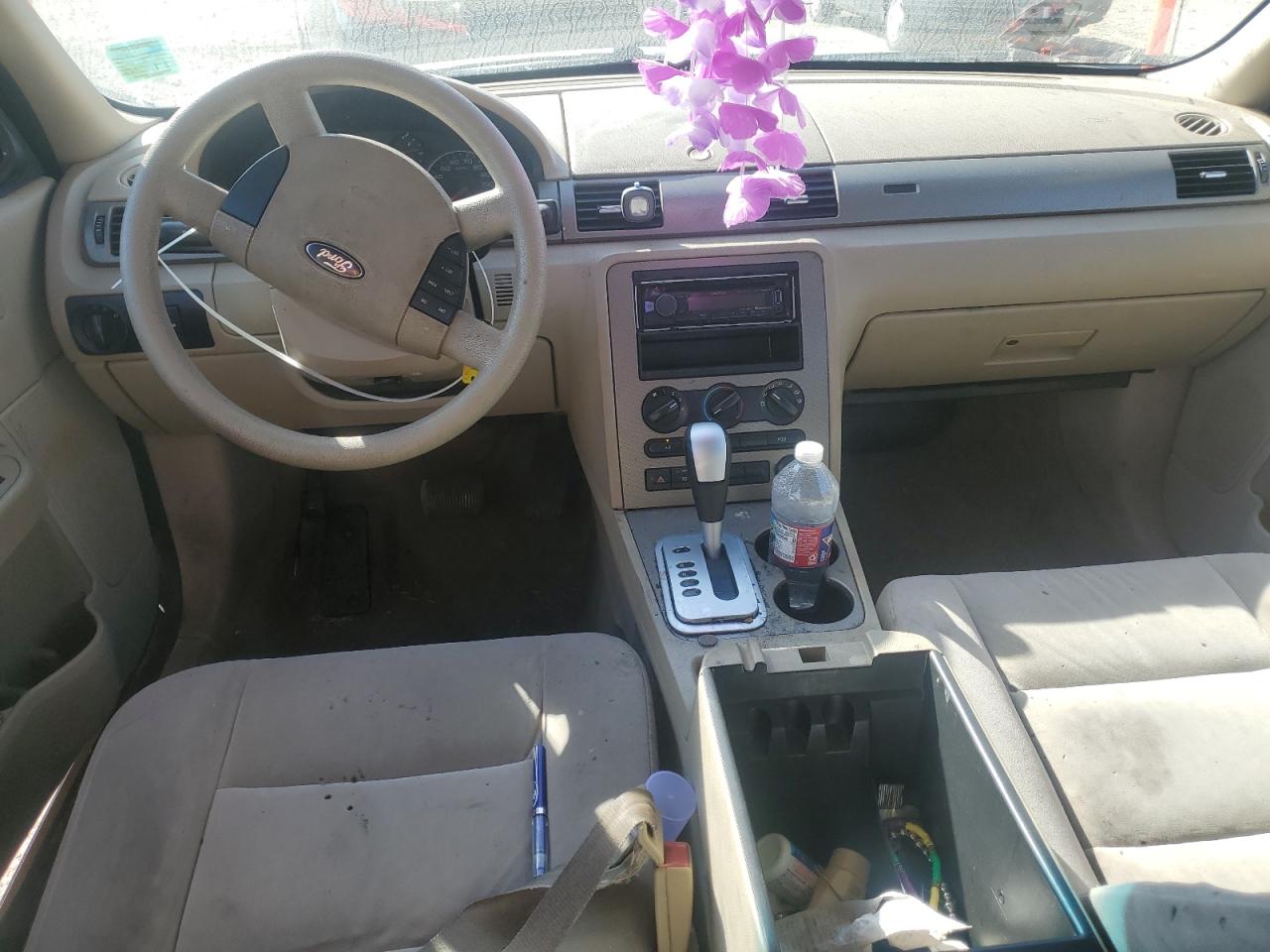 2005 Ford Five Hundred Se VIN: 1FAFP23125G152677 Lot: 92895675