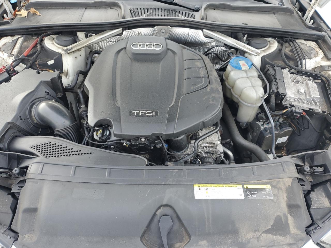 2017 Audi A4 Premium Plus VIN: WAUENAF42HN031656 Lot: 91334035