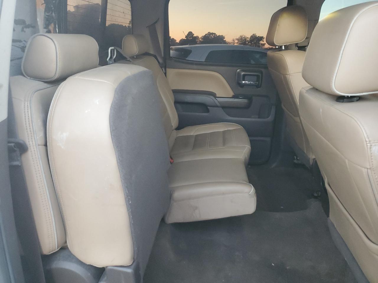 2018 GMC Sierra K2500 Denali VIN: 1GT12UEY2JF254134 Lot: 90988375