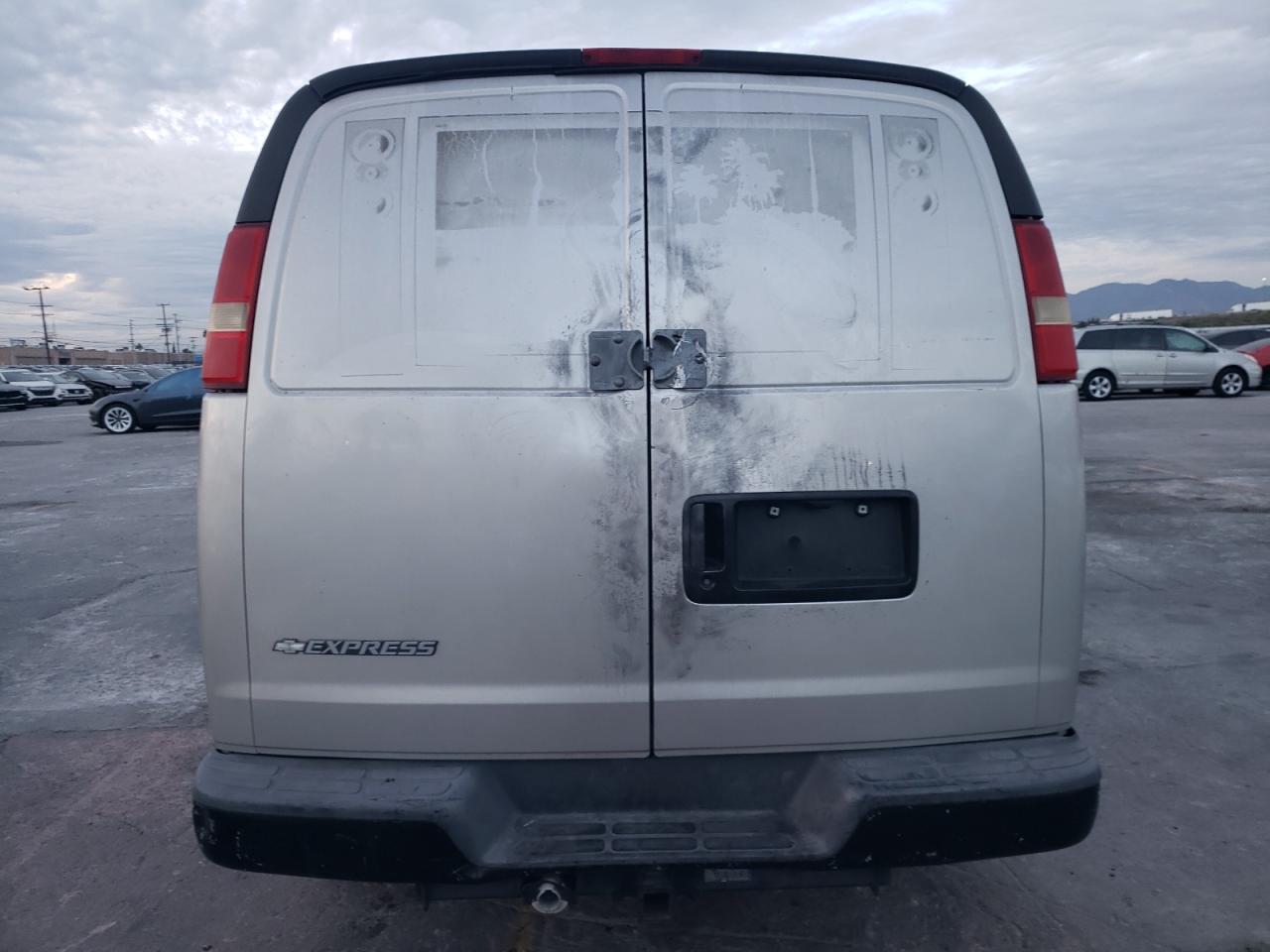 2007 Chevrolet Express Delivery Van VIN: 1GCGG25VX71214525 Lot: 93114395