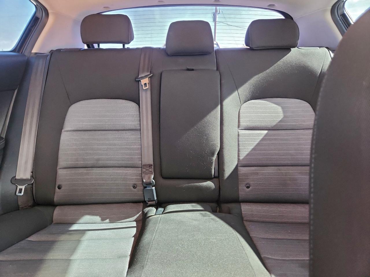 2016 Kia Forte Lx VIN: KNAFK5A81G5586045 Lot: 93757975