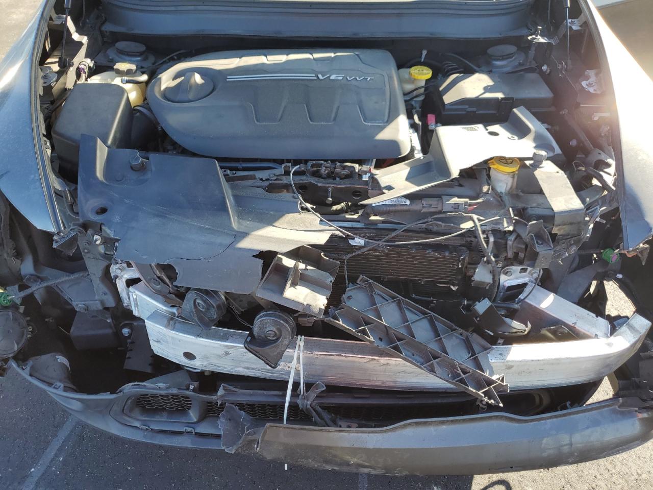 2016 Jeep Cherokee Latitude VIN: 1C4PJLCS4GW363435 Lot: 93747005