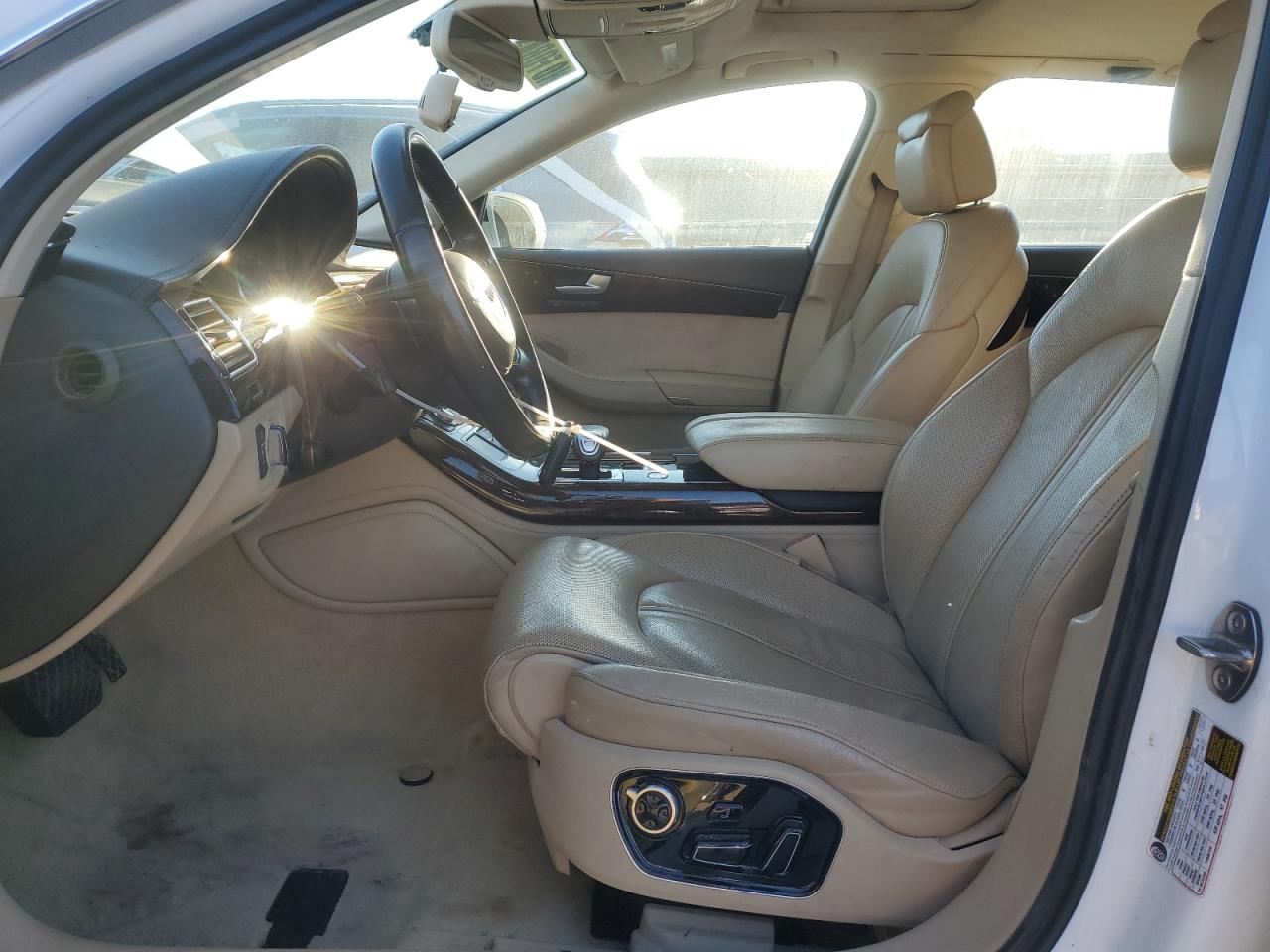 2011 Audi A8 L Quattro VIN: WAURVAFD9BN014569 Lot: 91822895