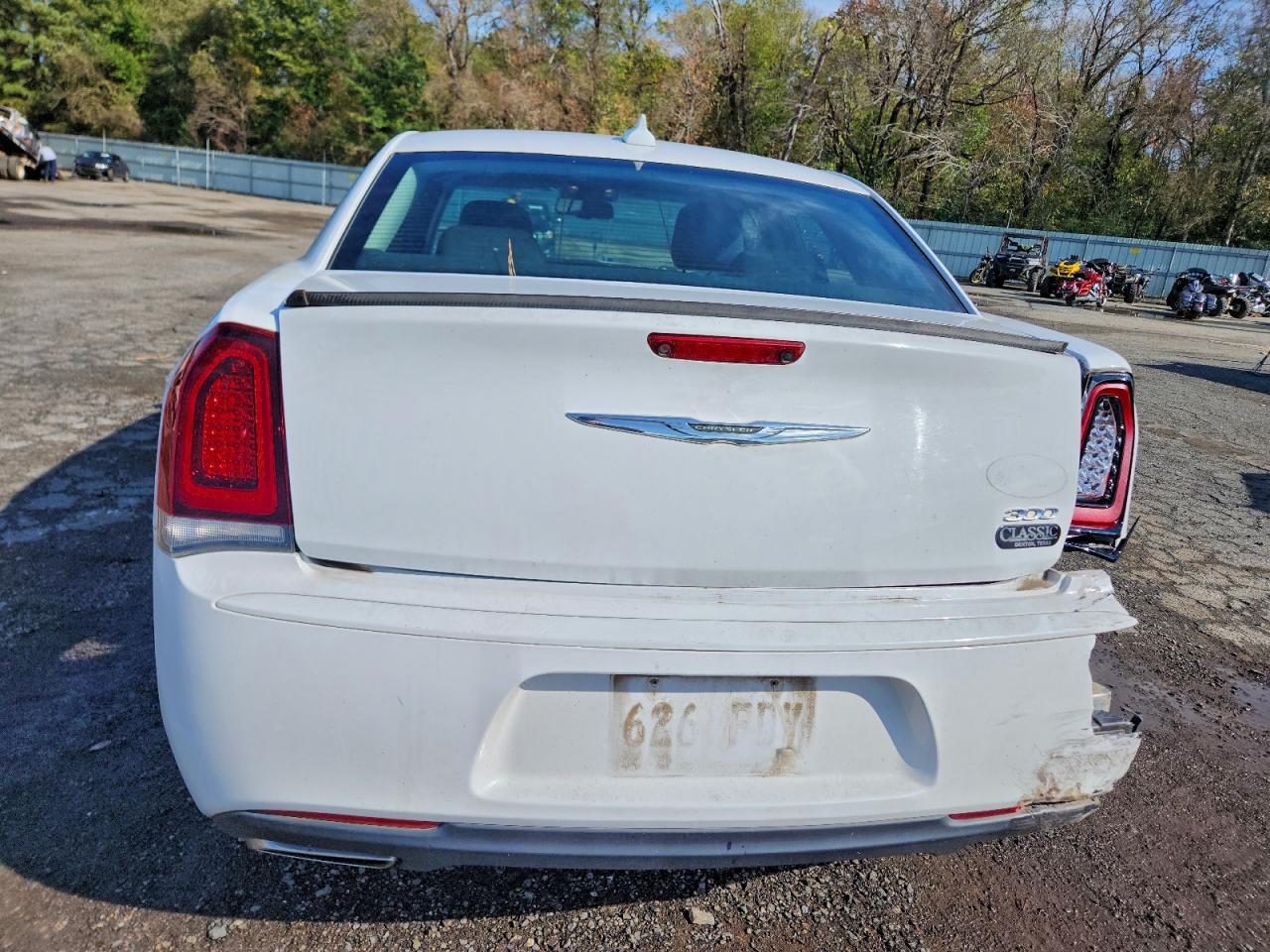 2019 Chrysler 300 Touring VIN: 2C3CCAAG1KH711053 Lot: 94384515