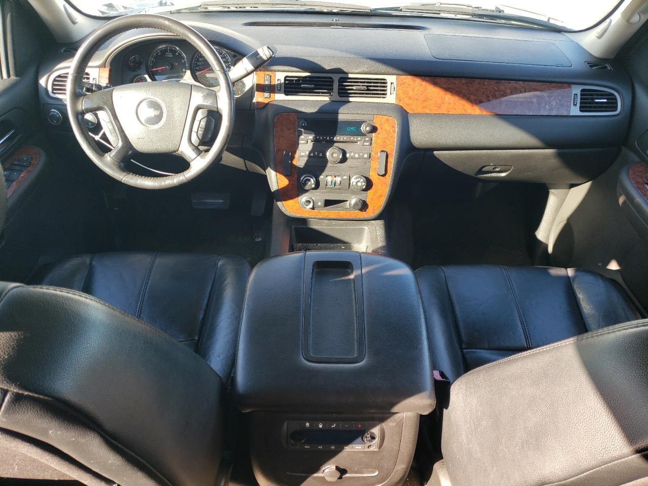 2008 Chevrolet Suburban K1500 Ls VIN: 3GNFK163X8G172739 Lot: 91779865