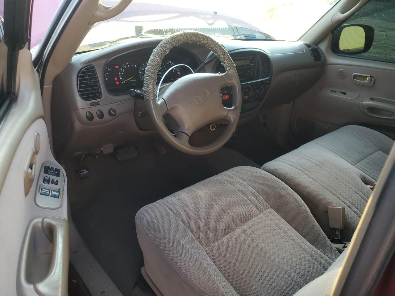 2000 Toyota Tundra Sr5 VIN: 5TBKT4419YS094620 Lot: 92985525