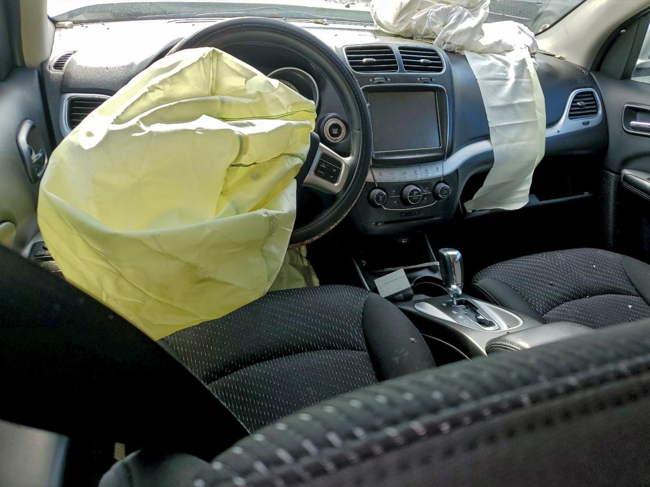 2017 Dodge Journey Crossroad VIN: 3C4PDCGG4HT698473 Lot: 94128725