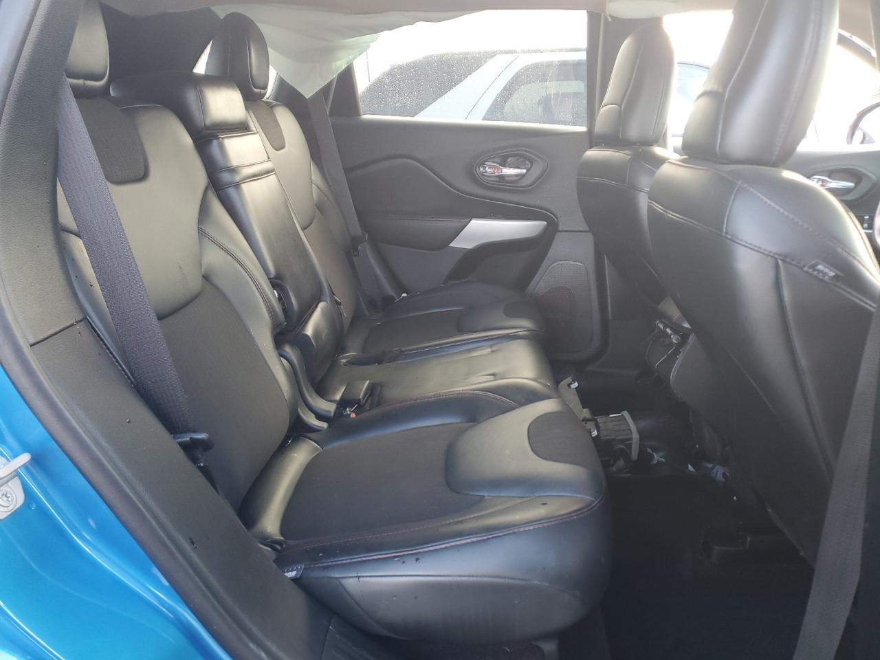 2018 Jeep Cherokee Trailhawk VIN: 1C4PJMBX5JD549930 Lot: 92357325