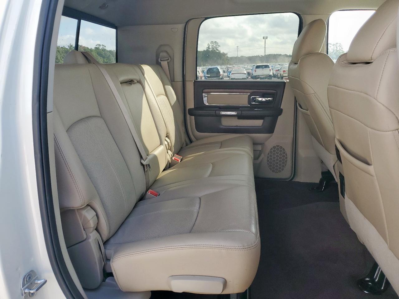 2018 Ram 2500 Laramie VIN: 3C6UR4NL6JG189114 Lot: 93089005