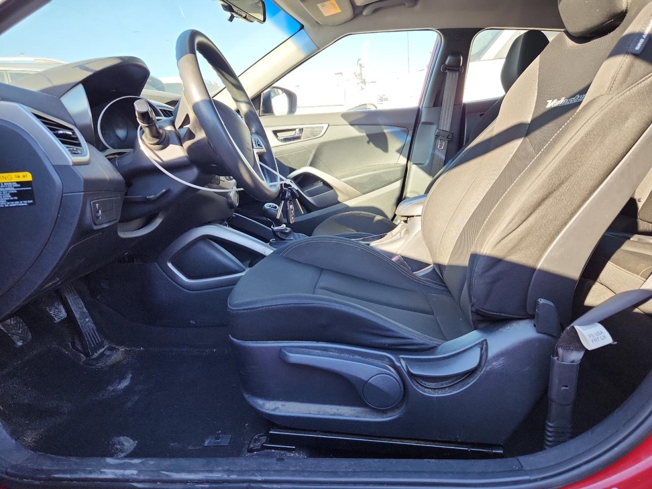 2013 Hyundai Veloster VIN: KMHTC6AD5DU087350 Lot: 92492665