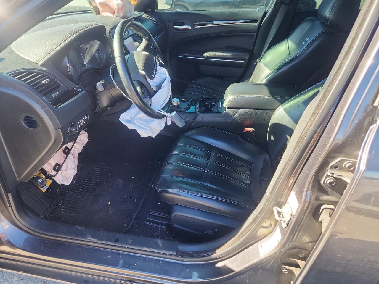 2018 Chrysler 300 S VIN: 2C3CCABG1JH214453 Lot: 92309305