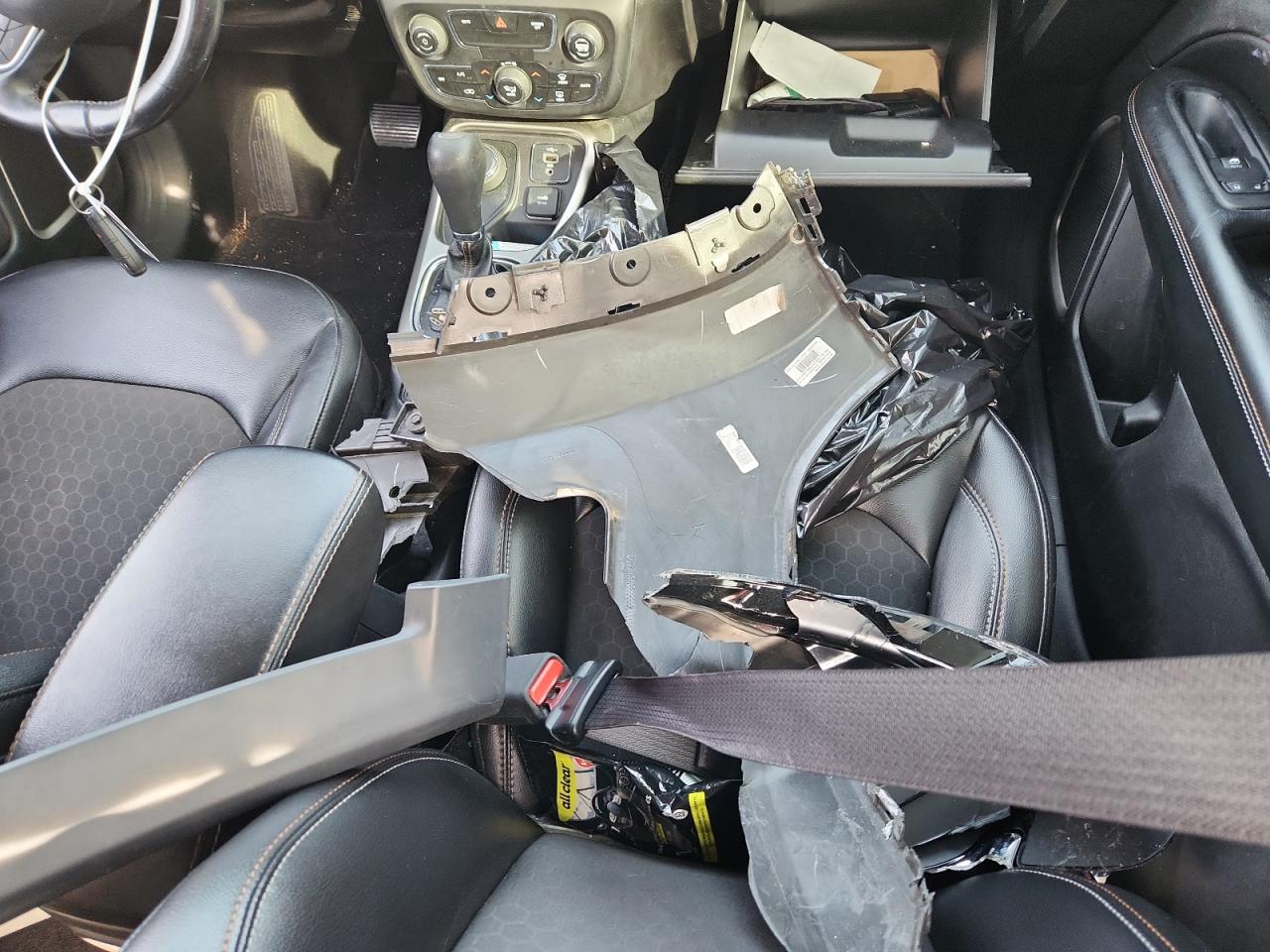 2019 Jeep Compass Latitude VIN: 3C4NJDBB6KT836300 Lot: 91758835