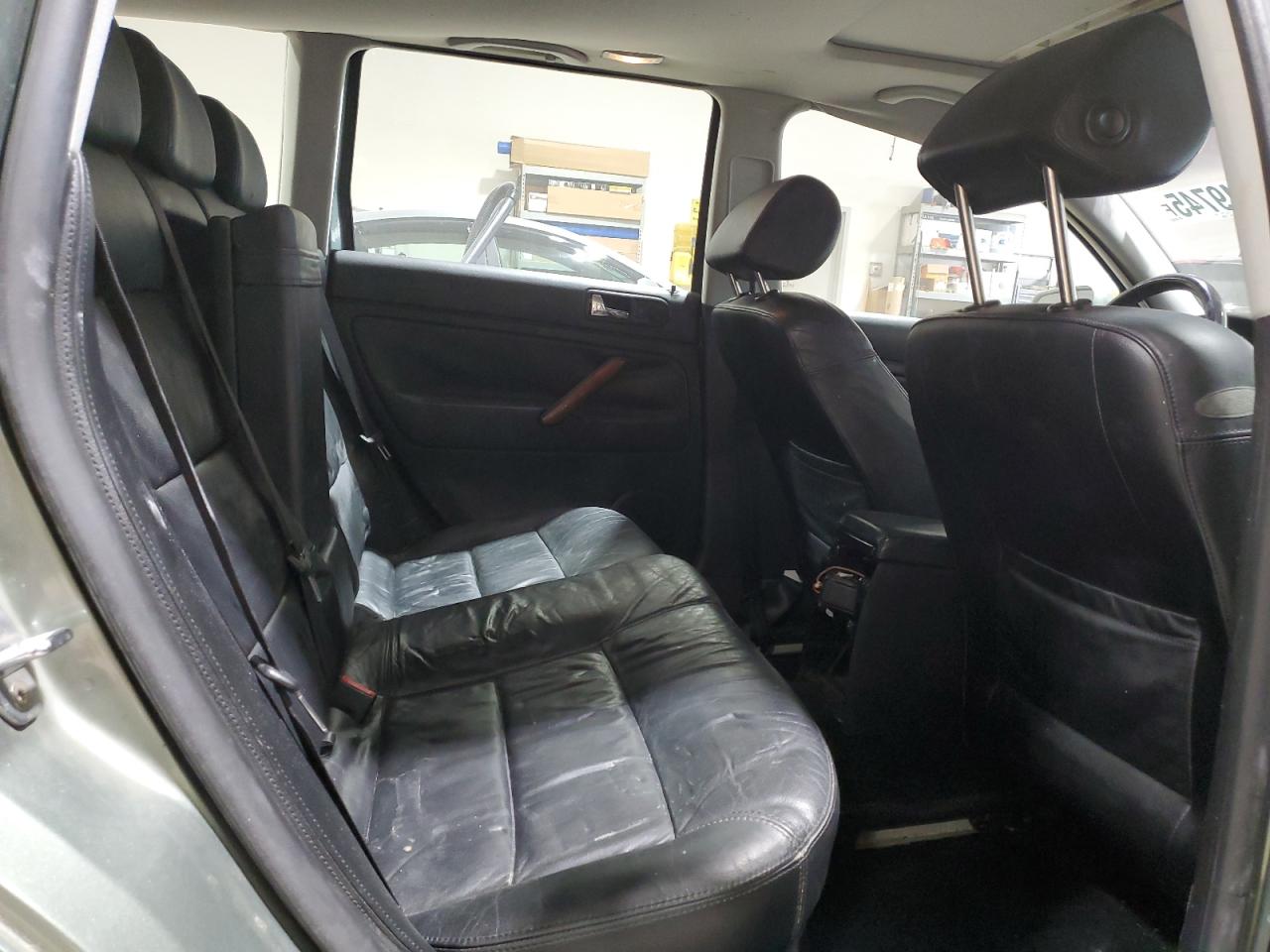 2002 Volkswagen Passat Glx VIN: WVWWH63BX2E370090 Lot: 92849745