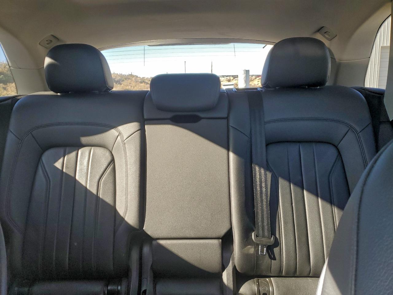 2018 Audi Q5 Premium VIN: WA1ANAFY5J2023122 Lot: 94236045