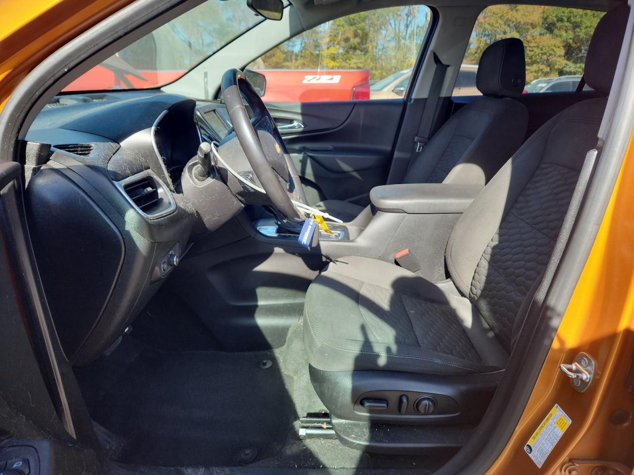 2019 Chevrolet Equinox Lt VIN: 2GNAXKEV0K6145511 Lot: 92690885