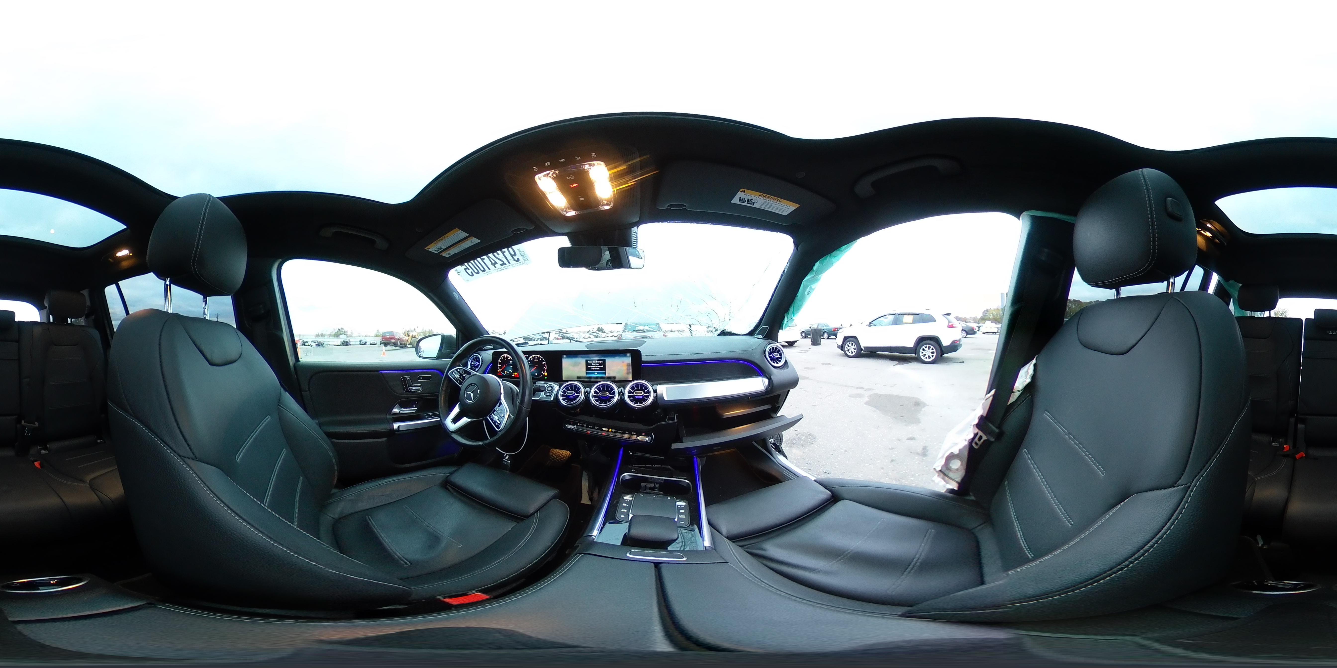 Фото: W1N4M4HB6PW297746