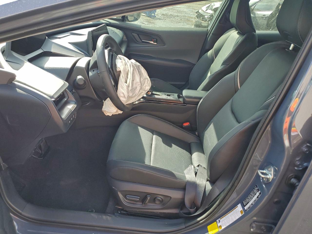 2026 Toyota Prius Le VIN: JTDACAAU5T3067778 Lot: 94540305