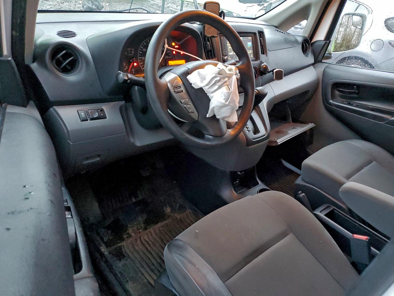 2020 Niss Nv200 2.5S VIN: 3N6CM0KN5LK701590 Lot: 94727435