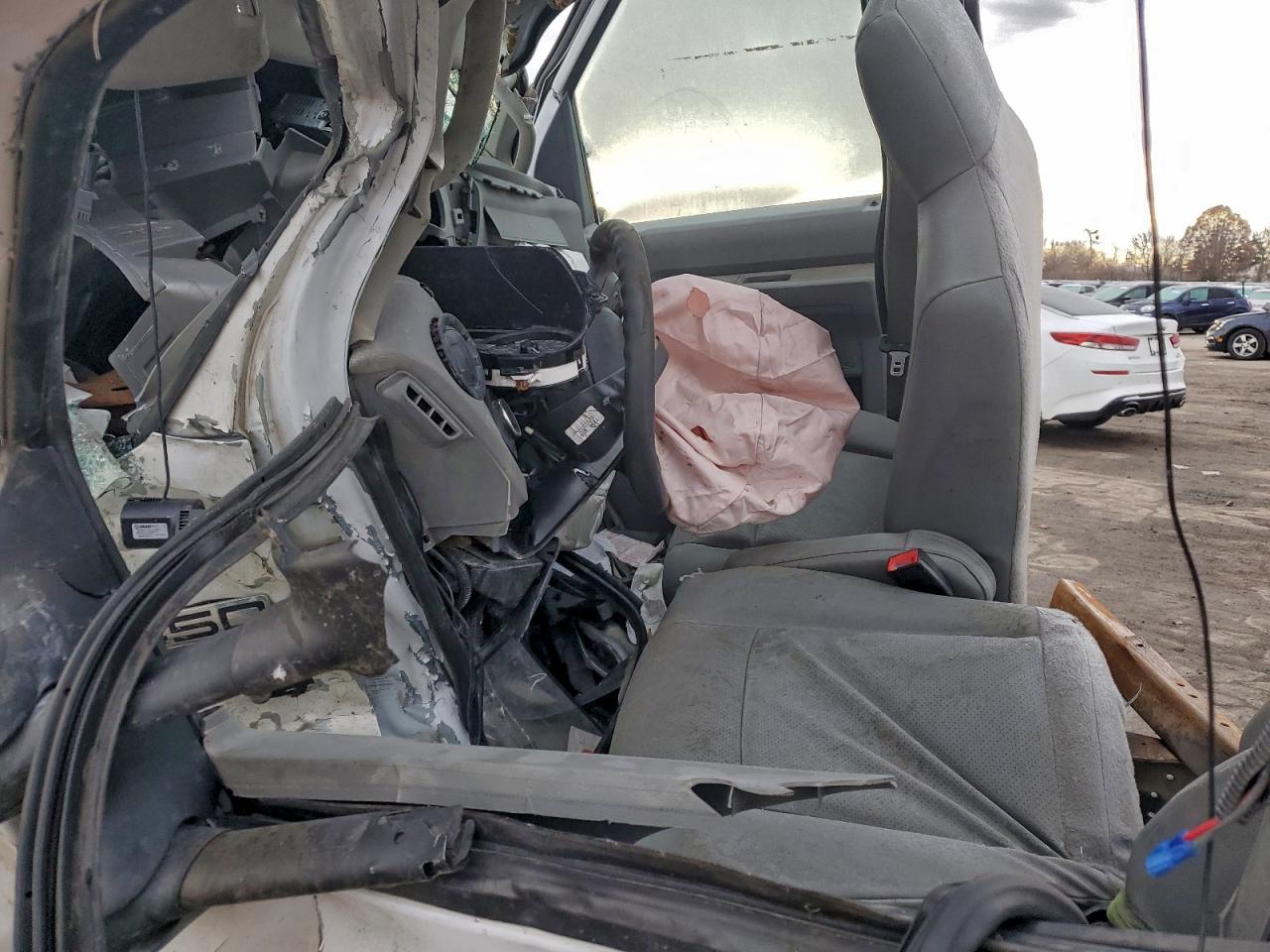 2021 Ford Econoline - Box Truck VIN: 1FDXE4FNXMDC14191 Lot: 92757735