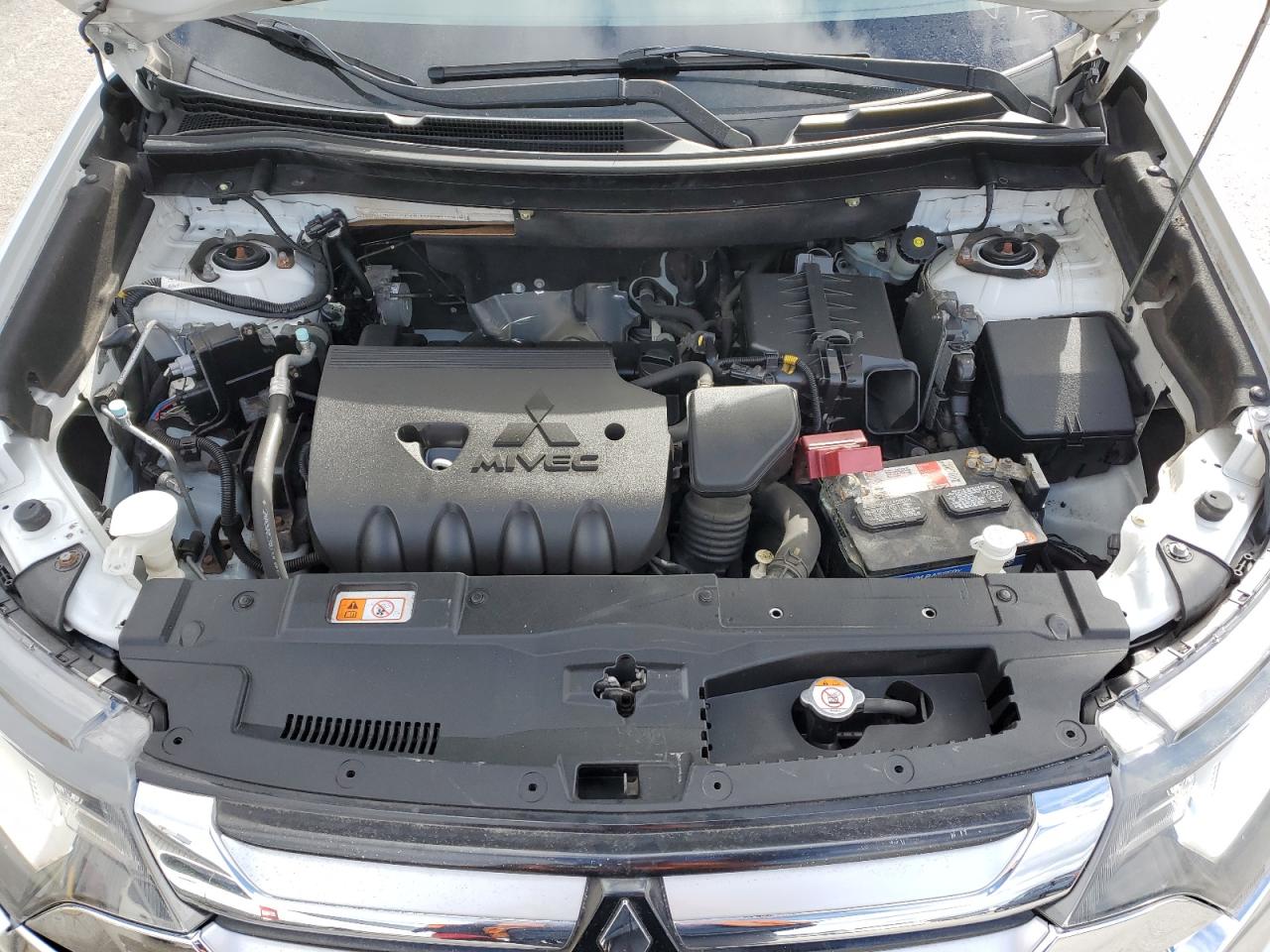 2016 Mitsubishi Outlander Se VIN: JA4AZ3A32GZ015037 Lot: 92205495