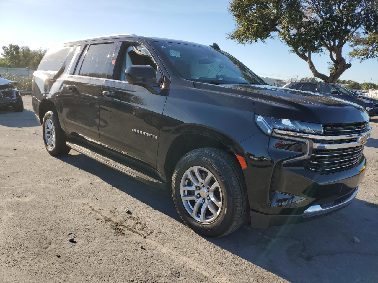 2021 Chevrolet Suburban C1500 Lt VIN: 1GNSCCKD2MR263293 Lot: 93818465