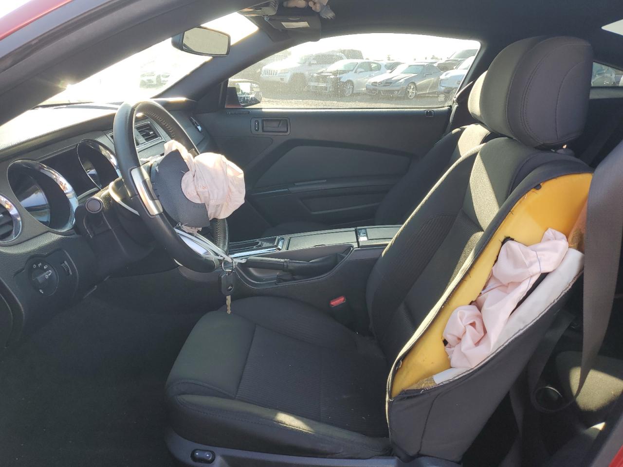 2013 Ford Mustang VIN: 1ZVBP8AM2D5246512 Lot: 93641875