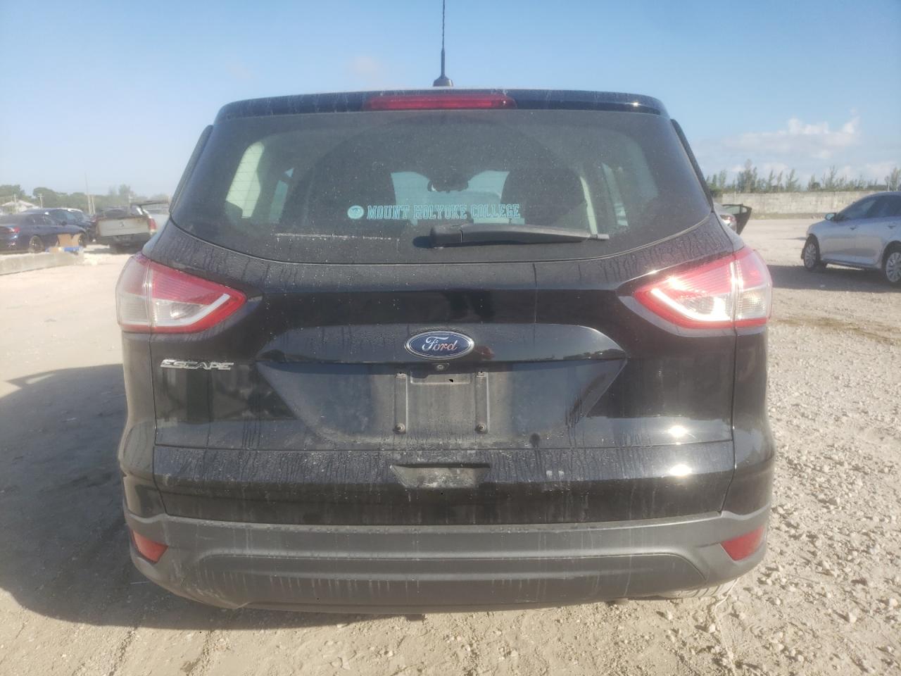 2016 Ford Escape S VIN: 1FMCU0F76GUA03957 Lot: 93441535