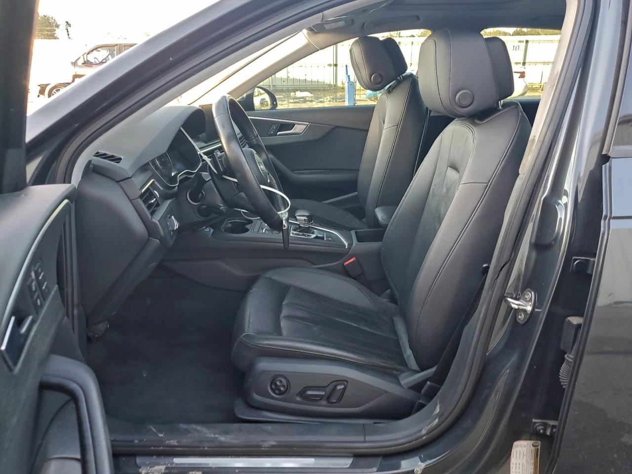 2017 Audi A4 Ultra Premium VIN: WAUGMAF46HN060699 Lot: 94378405