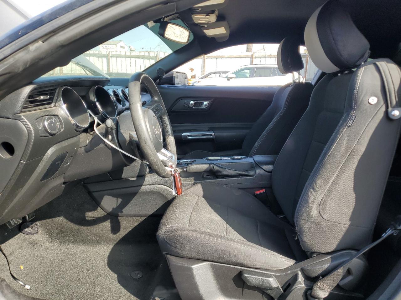 2017 Ford Mustang VIN: 1FA6P8AM3H5266140 Lot: 90681585