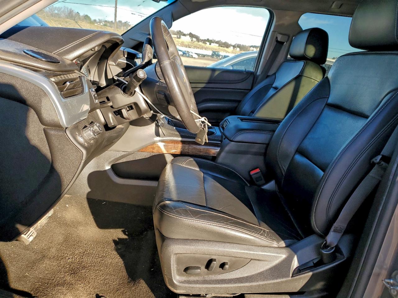 2018 Chevrolet Suburban K1500 Lt VIN: 1GNSKHKC8JR365815 Lot: 94064805