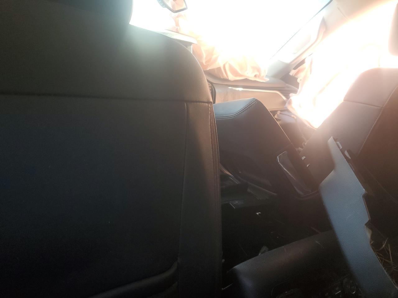 2017 Chevrolet Suburban K1500 Premier VIN: 1GNSKJKC5HR126451 Lot: 91912205