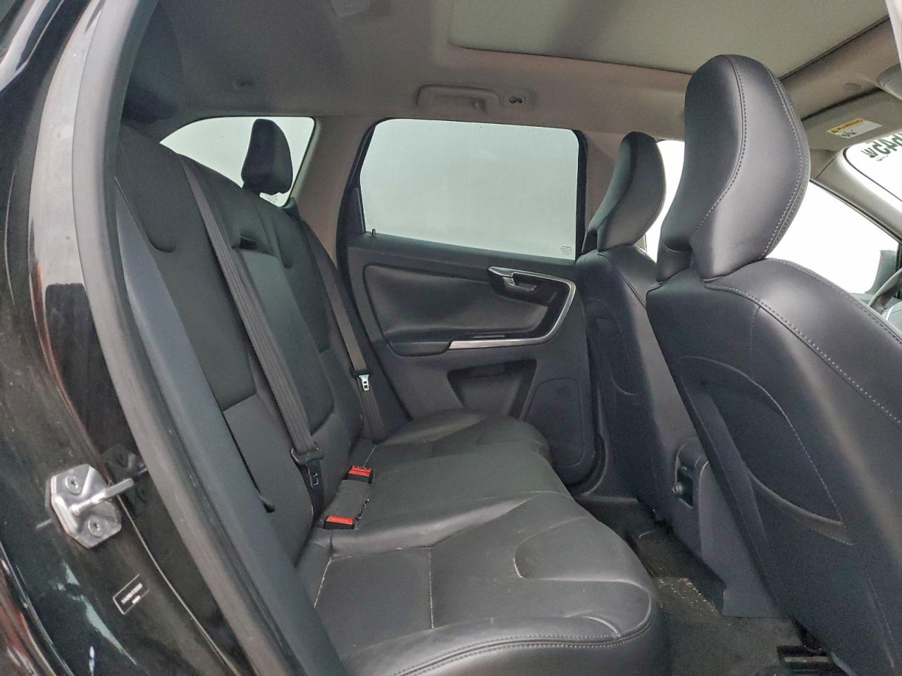 2015 Volvo Xc60 T5 Premier VIN: YV440MDK1F2693689 Lot: 94077645