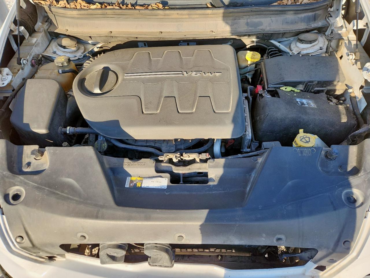 2016 Jeep Cherokee Latitude VIN: 1C4PJLCS5GW135430 Lot: 92416125