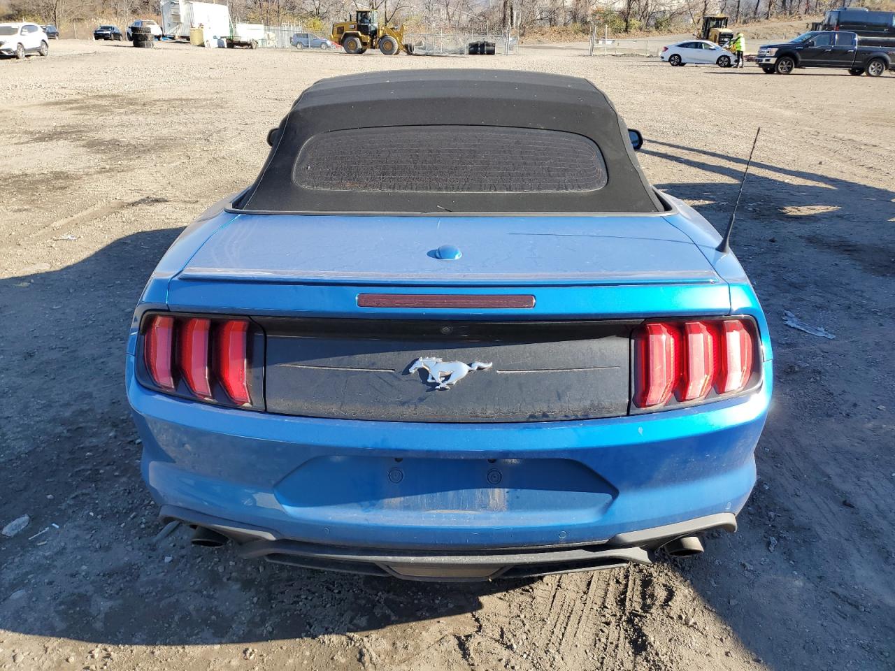 2021 Ford Mustang VIN: 1FATP8UH9M5107120 Lot: 93155895