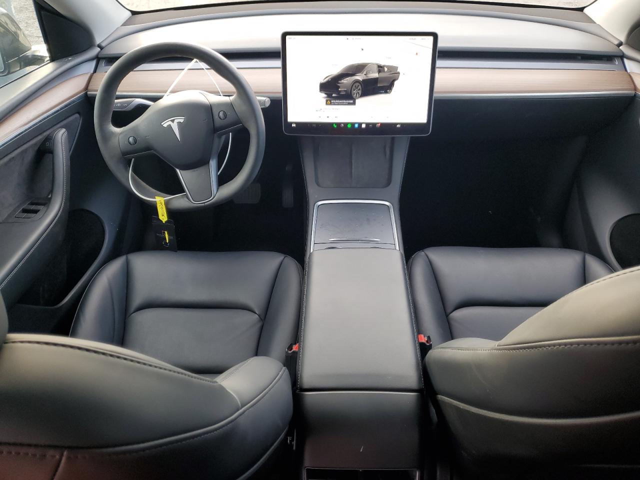 2025 Tesla Model Y VIN: 7SAYGDEE8SF219130 Lot: 92901365