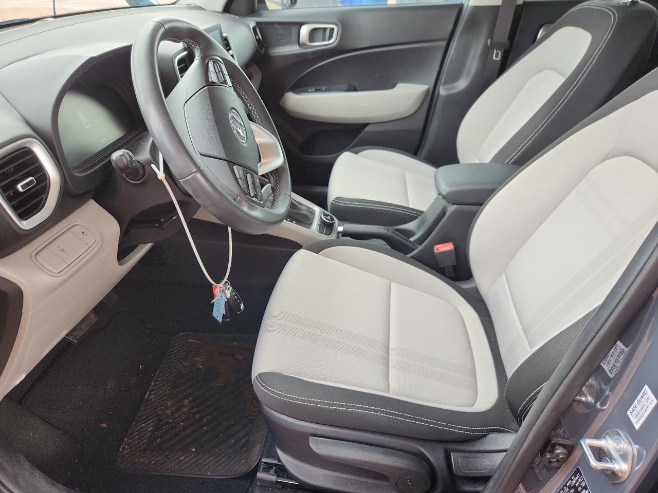 2025 Hyundai Venue Sel VIN: KMHRC8A30SU359765 Lot: 93516055