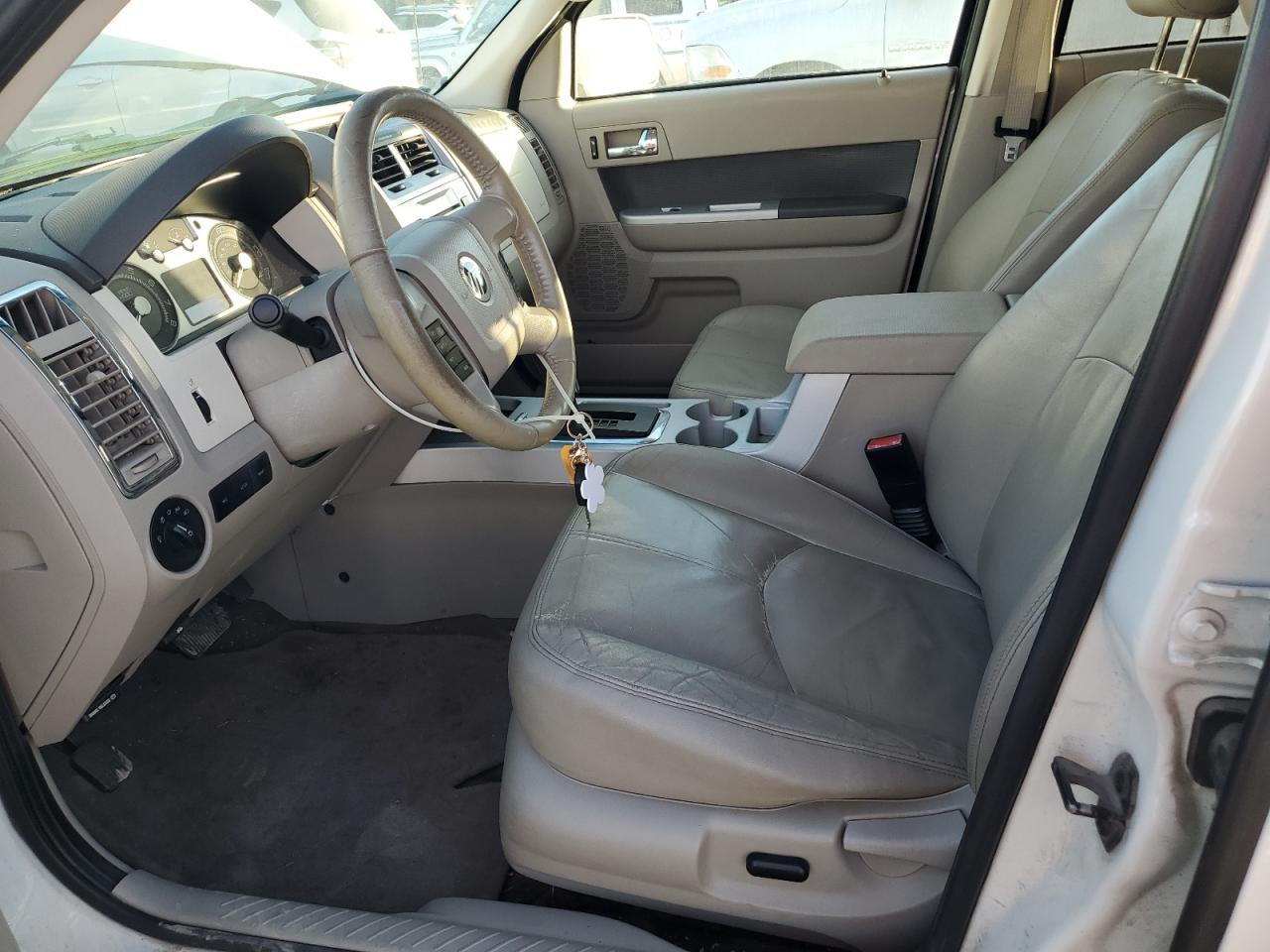 2010 Mercury Mariner Premier VIN: 4M2CN8HG9AKJ07448 Lot: 93273915